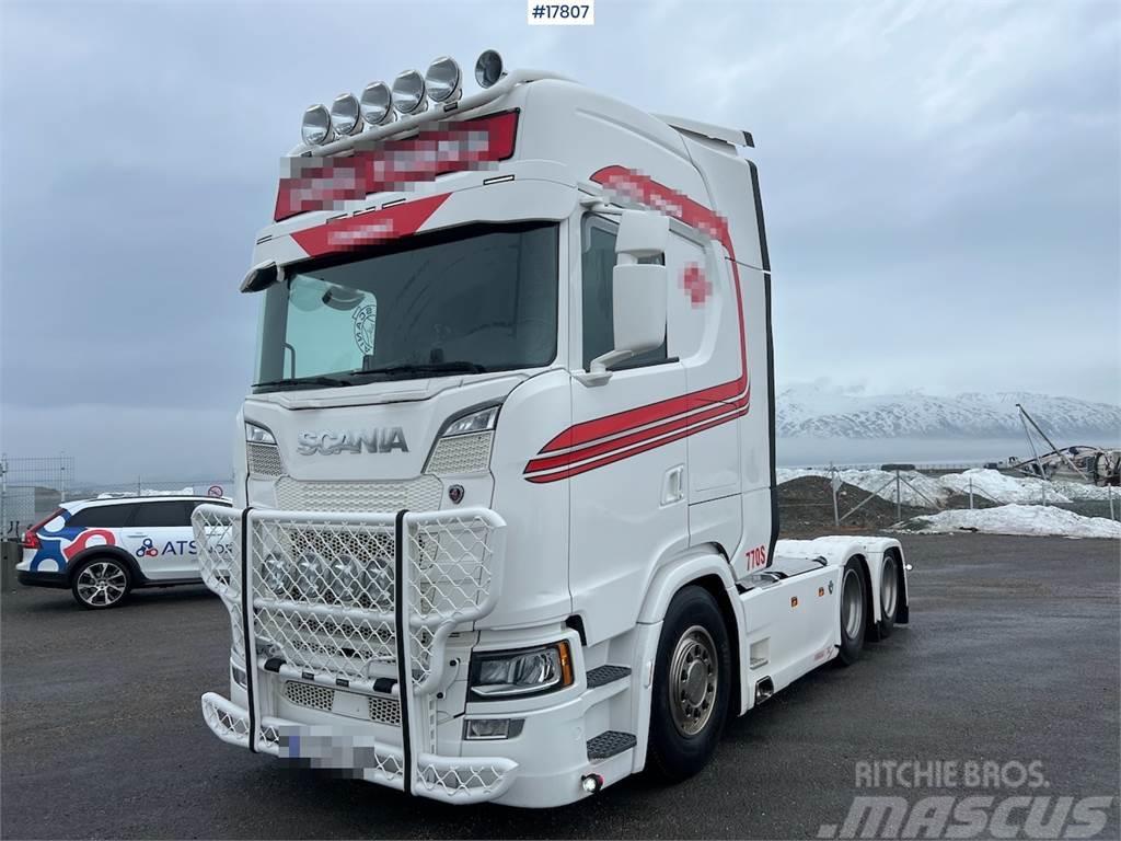 Scania S770 6x2 truck w/ low turntable. WATCH VIDEO. Tractor Units