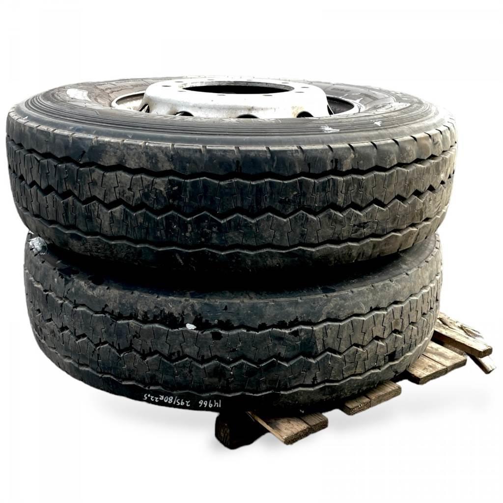  DUNLOP, MICKHELIN B9 Tyres, wheels and rims