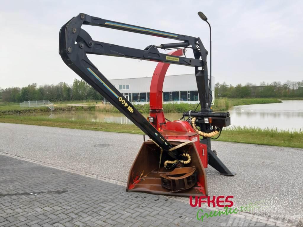 Greentec 930 / Mowi 400 Wood chippers