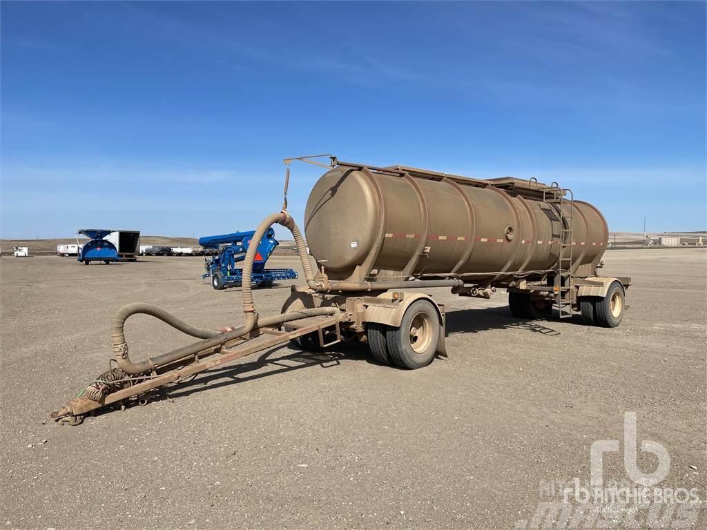 Brenner 4700 gal T/A Pup Tanker trailers