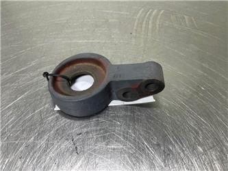 Deutz 4286856 - Engine mounts/Motorlager/Motorsteunen