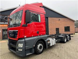 MAN TGX 26.400 XLX 6X2 730CM EURO 6 AHK NL Truck