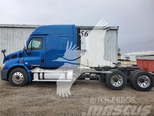 Freightliner CASCADIA 113 Other