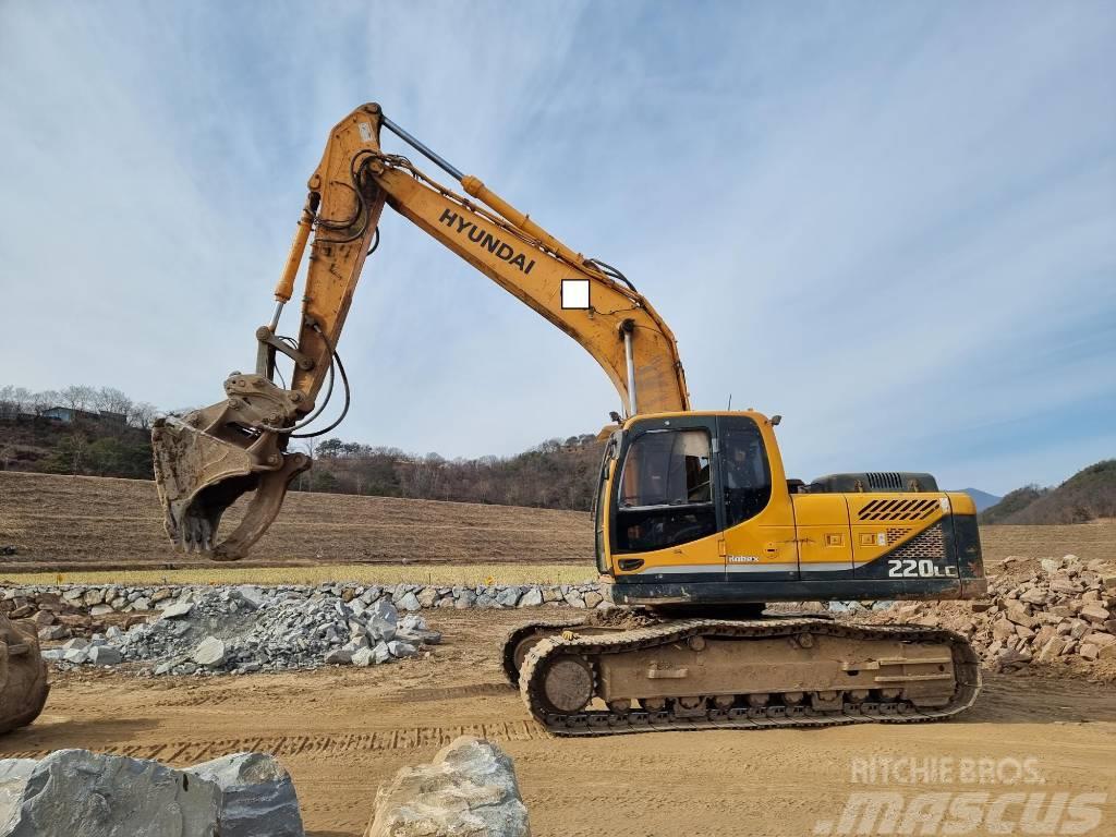 Hyundai Robex 220 LC Crawler excavators