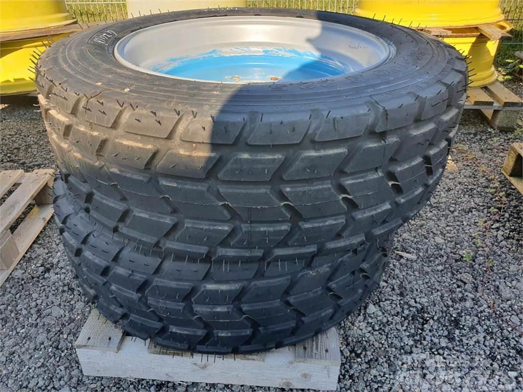  Vulcalor 295/60R22.5 x2 Tyres, wheels and rims