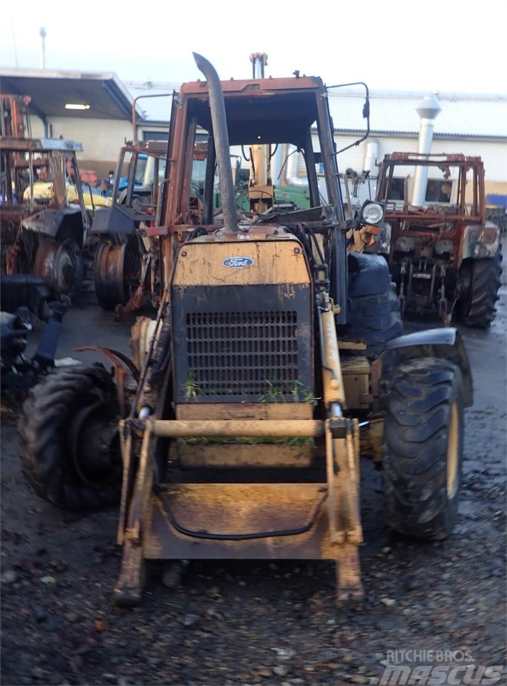 Ford 675 Tractors