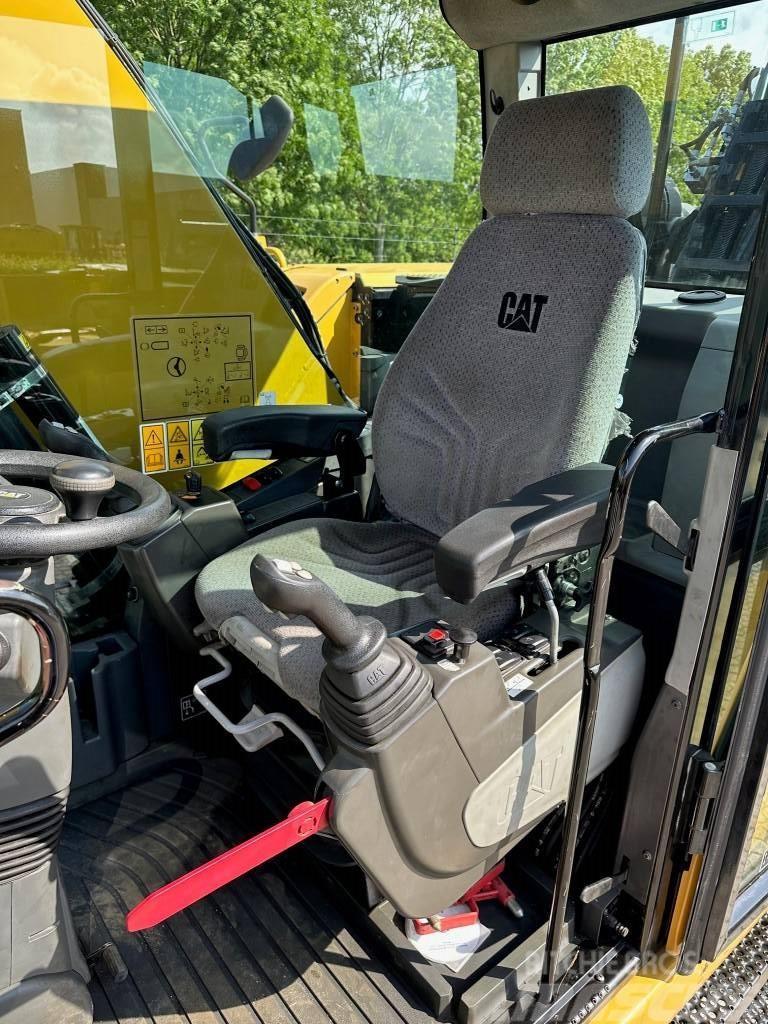 CAT MH3026 from 2019 Waste / industry handlers
