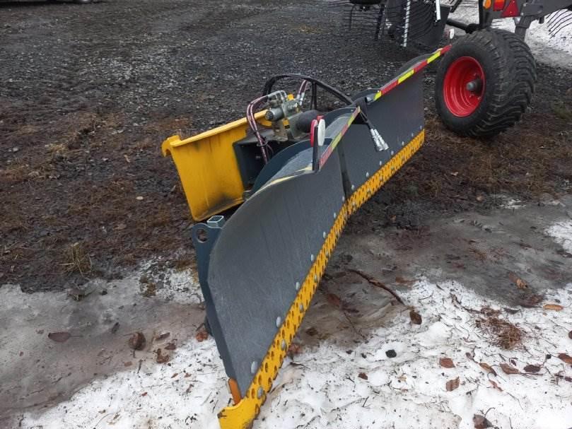 Stark NIVELAURA 2800 Snow blades and plows