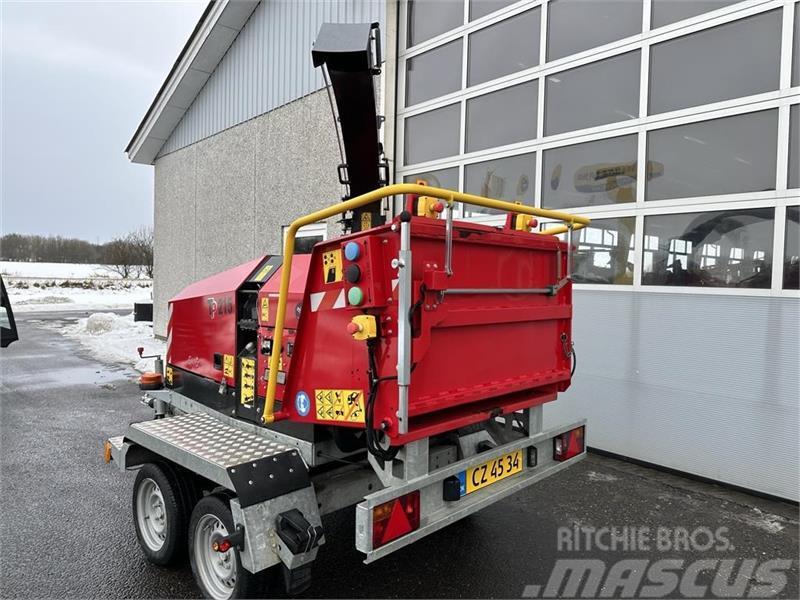 TP 215 MOBIL T Wood chippers