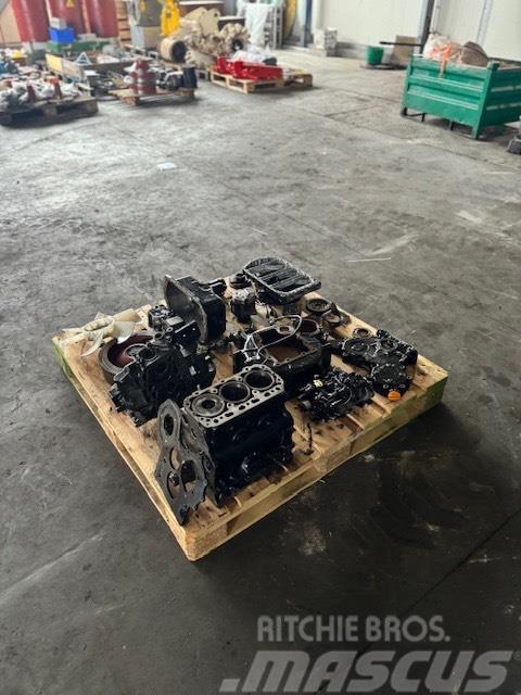 Isuzu 3CD1 USED ENGINE PARTS Engines