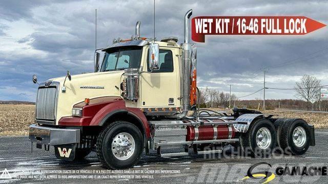 Western Star 4900SA DAY CAB Tractor Units