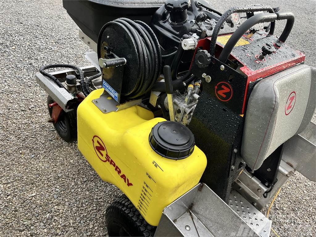Exmark ZS4630 Mineral spreaders