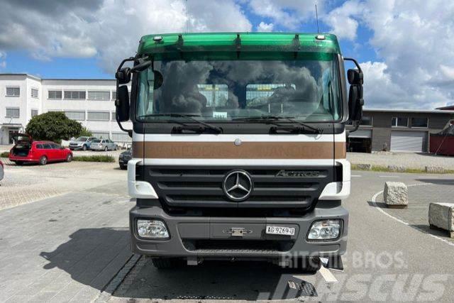 Mercedes-Benz Actros 2636 6x4 UT Gigant Cable lift demountable trucks