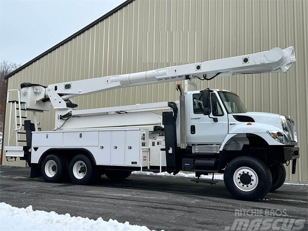 International 7400 Truck & Van mounted aerial platforms