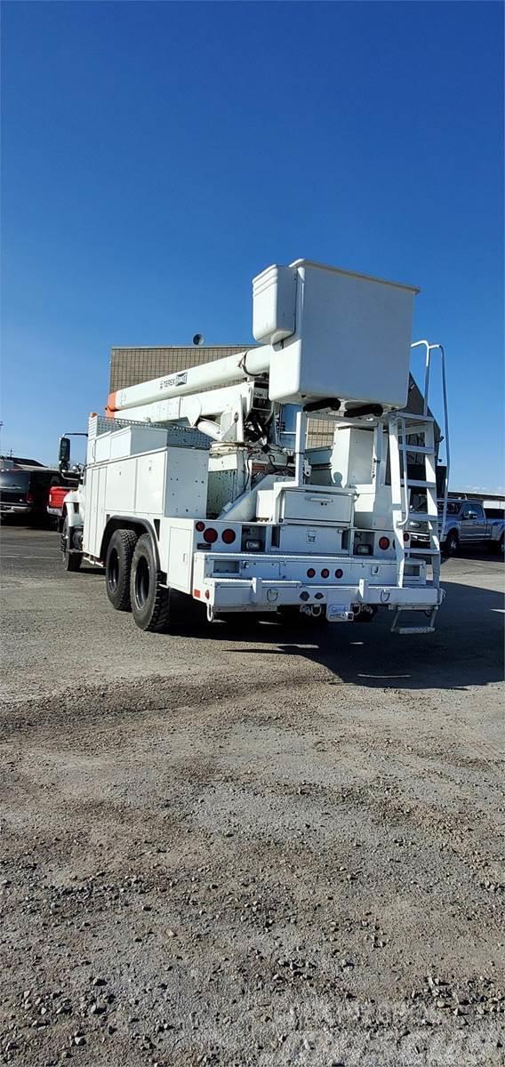 International WorkStar 7400 Truck & Van mounted aerial platforms