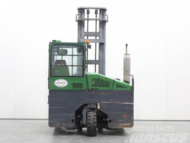 Combilift C4000 GAS 4-way reach trucks