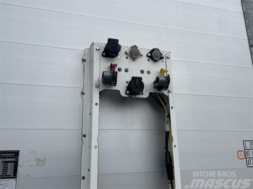 Hangler 3-aks gardintrailer hævetag Curtainsider semi-trailers