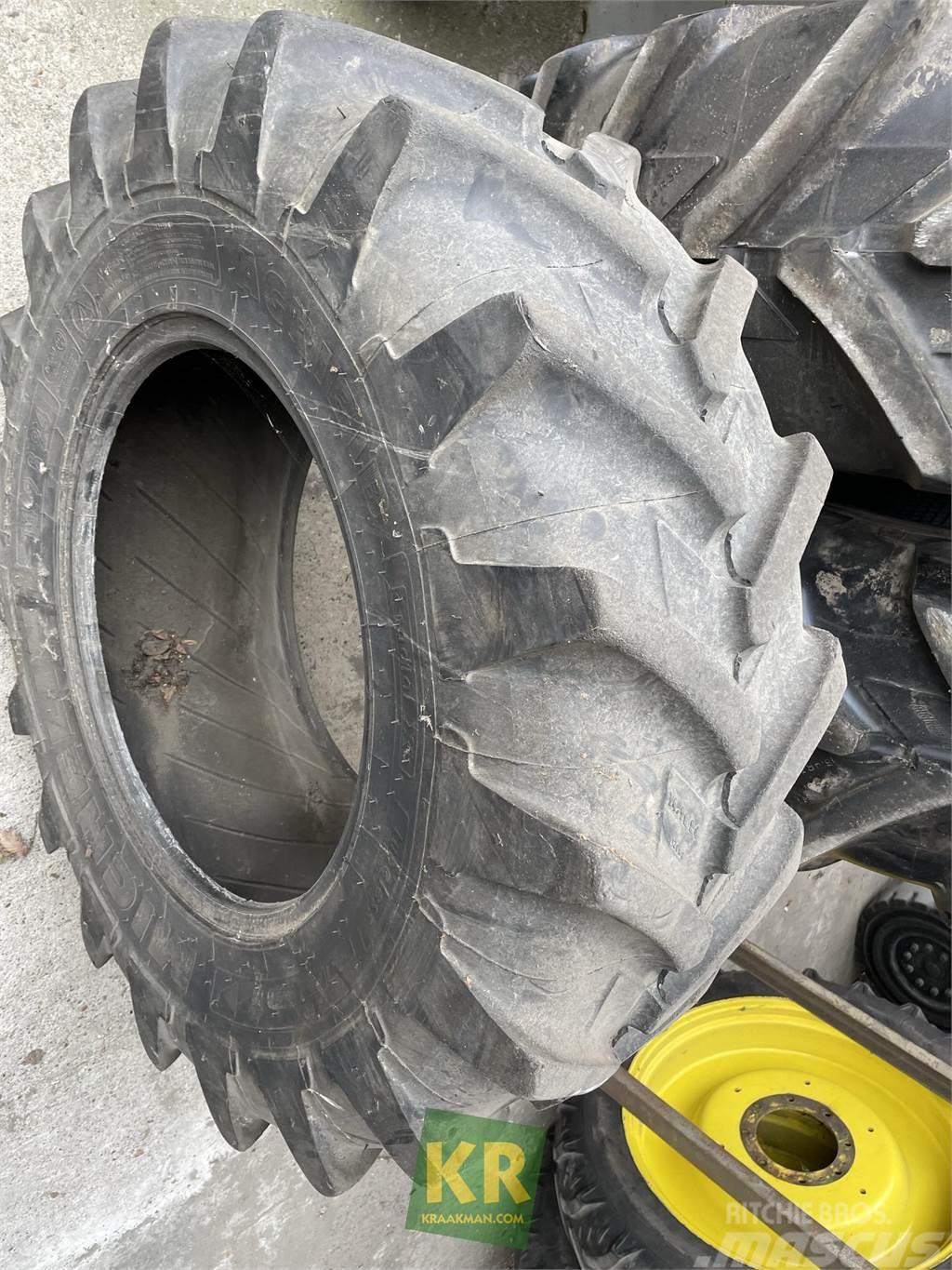 Michelin Agribib 14.9R24 126A8 band Tyres, wheels and rims