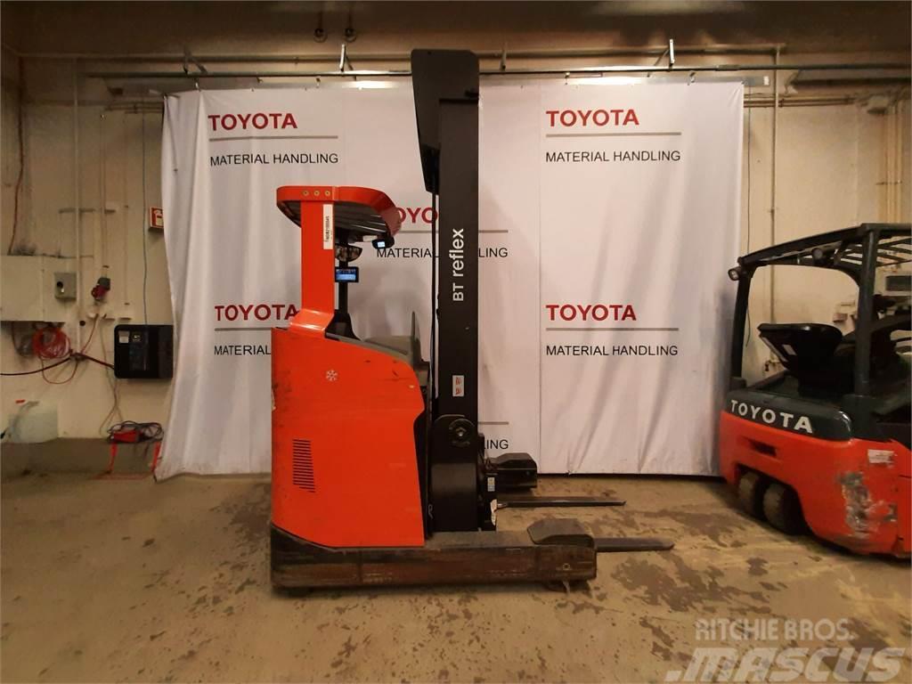 Toyota RRE160HC Reach trucks