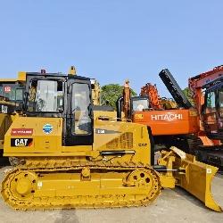 CAT D 5 K