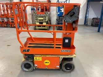 JLG 1230 ES