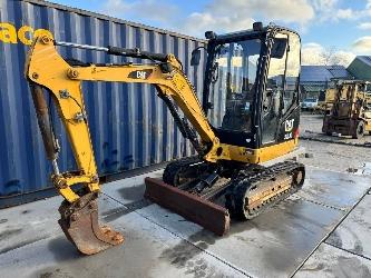 CAT 302.4 D