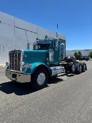 Peterbilt 388