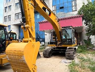 CAT 320D