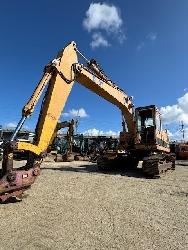 CAT 215 C LC