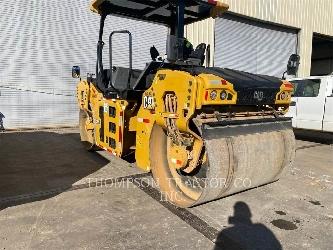 CAT CB 10