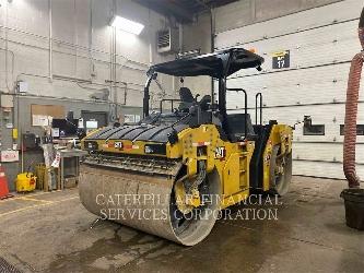 CAT CB15