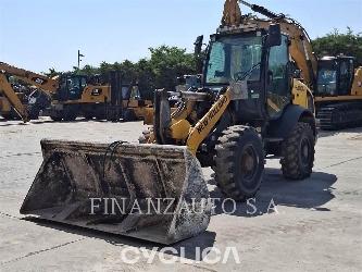 New Holland W80C