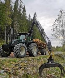 Valtra N 123