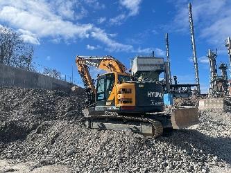 Hyundai HX235