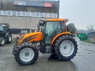 Valtra A114
