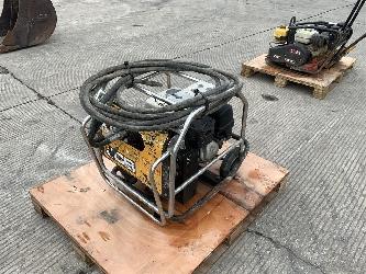 JCB Beaver pack