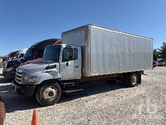 Hino 338