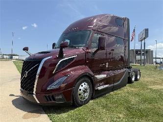 Volvo VNL 860