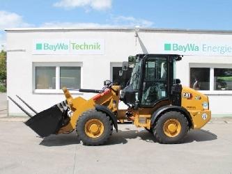 CAT 907