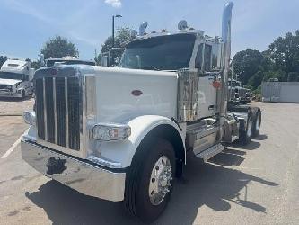 Peterbilt 589