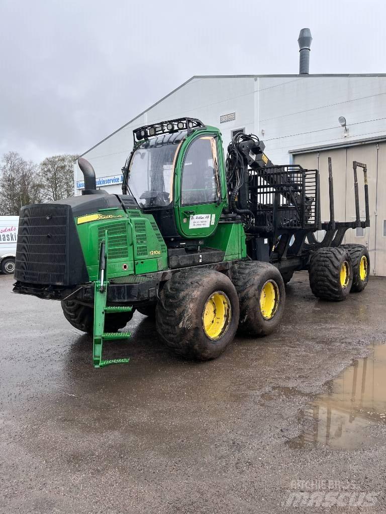 John Deere 1210 E Lassbærere