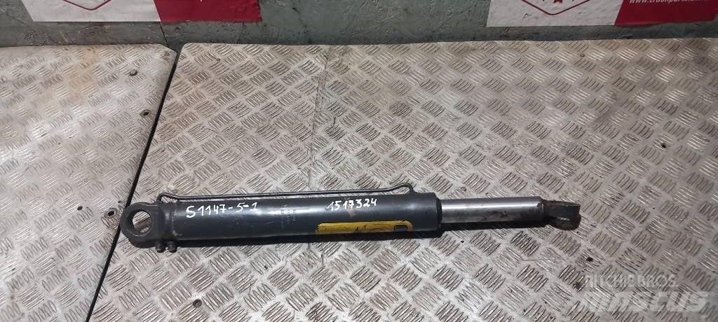 Scania 124.   1517324 Hydraulikk