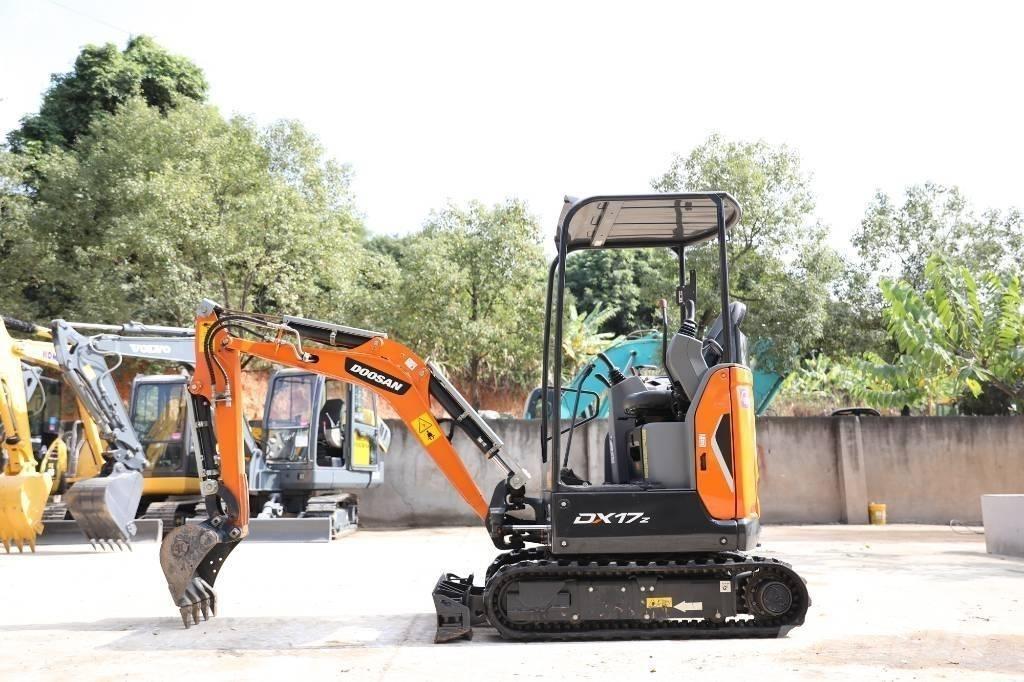 Doosan DX 17 Beltegraver