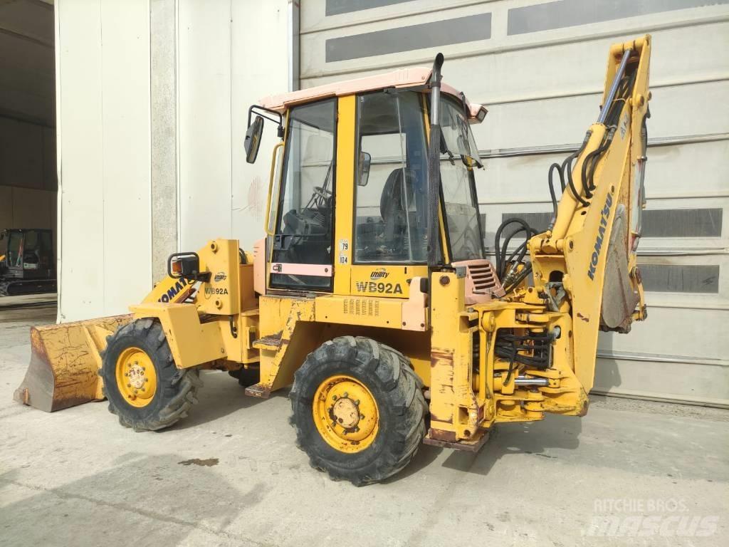 Komatsu WB 92 A Traktorgravere