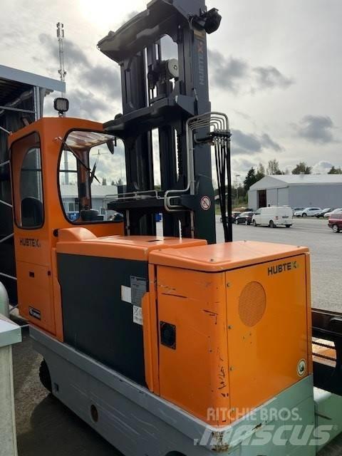 Hubtex MQ 45 4-veis truck
