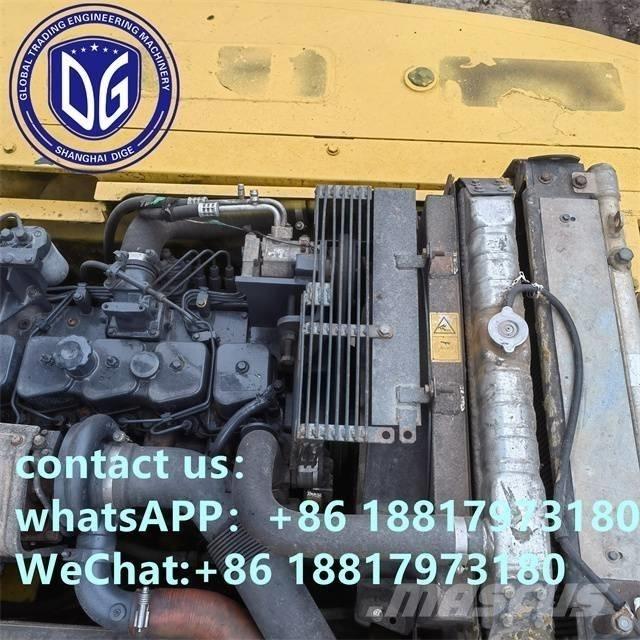 Komatsu PC220-7 Beltegraver