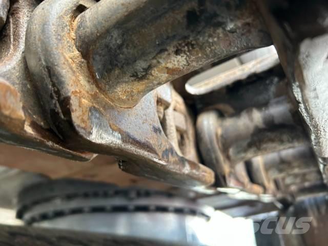 Hitachi ZX 210 LC-3 Beltegraver