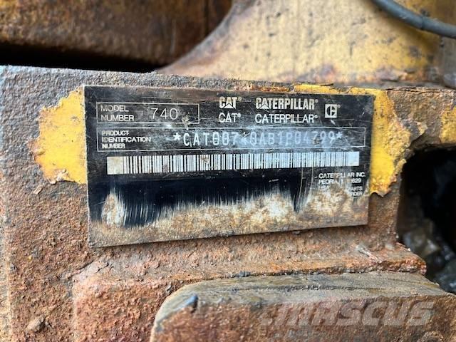 CAT 740 Rammestyrte Dumpere