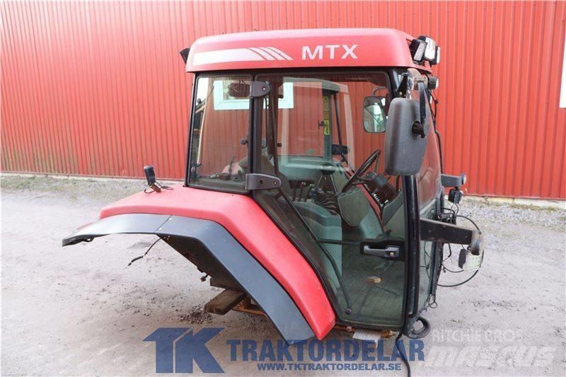 McCormick MTX 185 Førerhus og Interiør