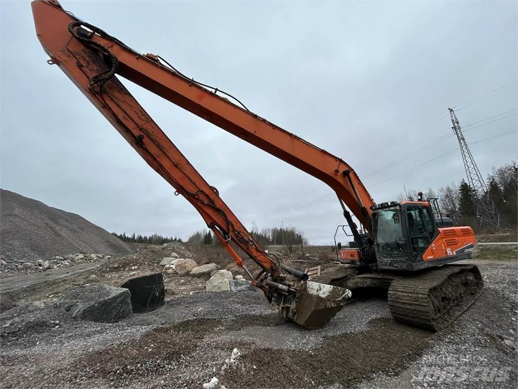 Doosan DX 300LC-5 Gravemaskiner med lang bom